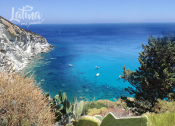 Cala-Gaetano-isola-di-Ponza-latinamipiace