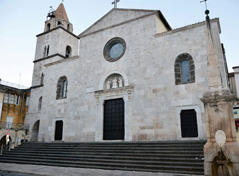 Chiesa-Santuario-di-Santa-Maria-Assunta-Fondi